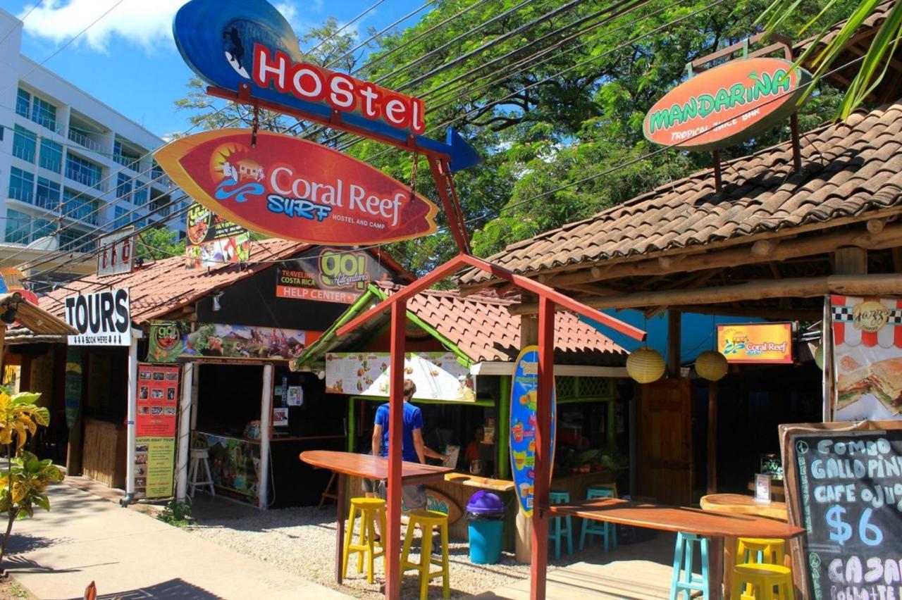 Coral Reef Surf Hostel And Camp タマリンド エクステリア 写真